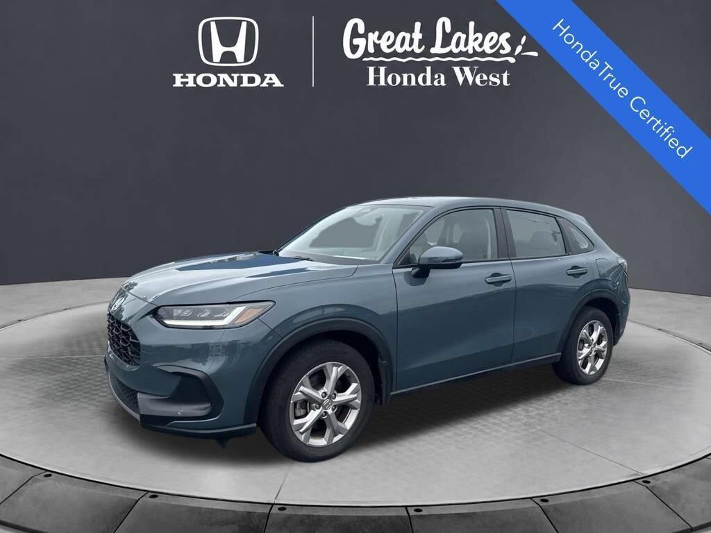 2025 Honda HR-V LX — photo 1 of 13
