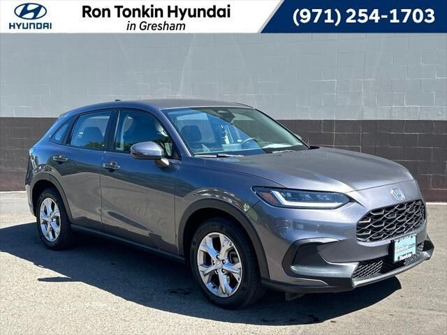 2024 Honda HR-V LX — photo 1 of 13