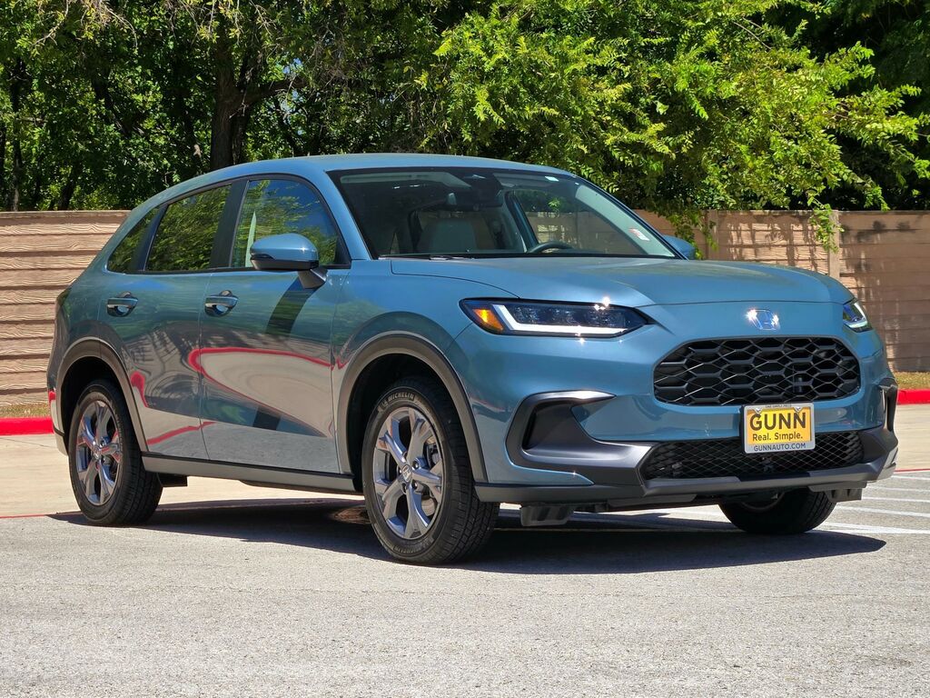 2026 Honda HR-V AWD LX — photo 1 of 7