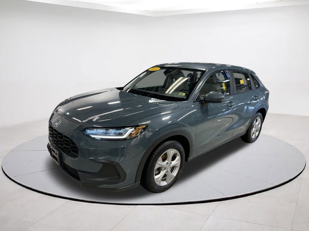 2023 Honda HR-V AWD LX — photo 1 of 7