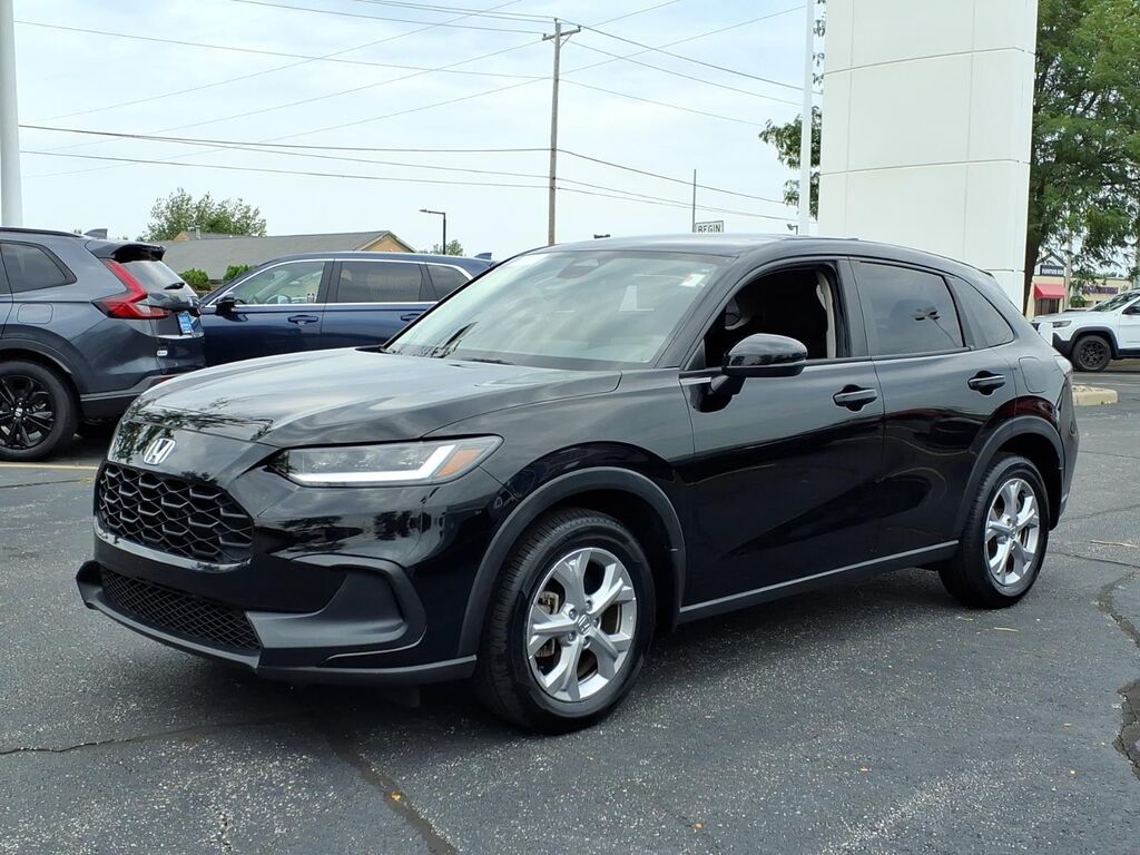 2024 Honda HR-V LX — photo 1 of 13