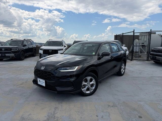 2024 Honda HR-V 5DR AWD LX — photo 1 of 7