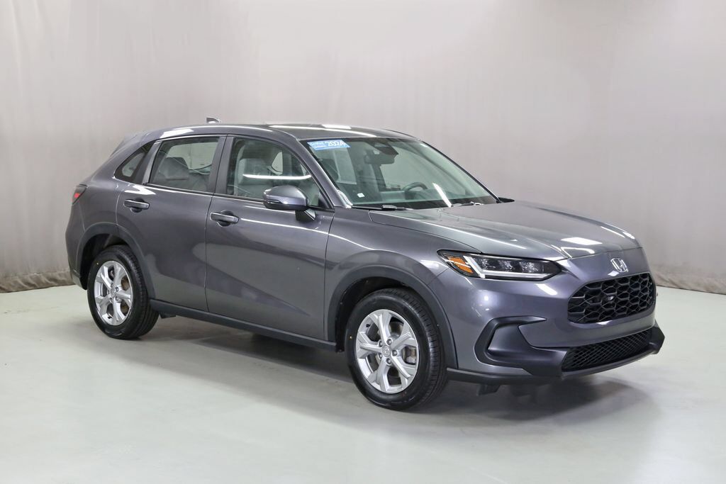 2024 Honda HR-V 5DR AWD LX — photo 1 of 7