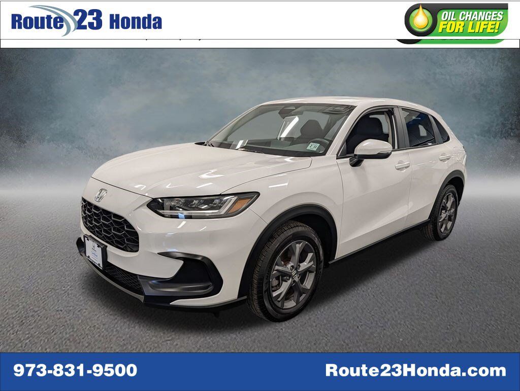 2026 Honda HR-V AWD LX — photo 1 of 7