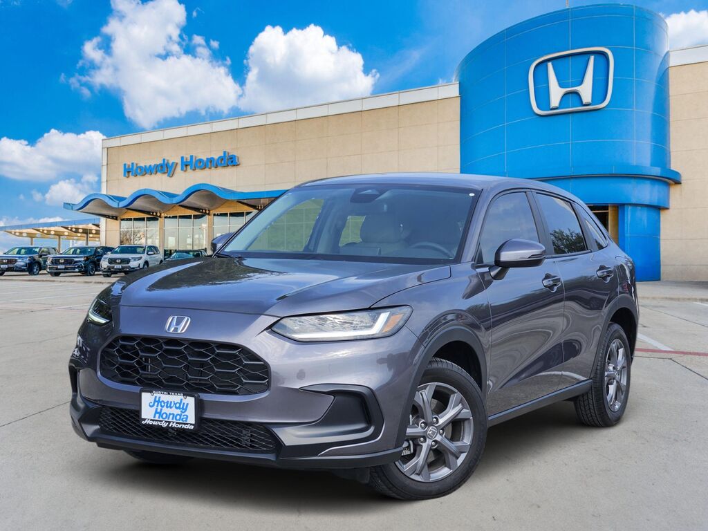 2026 Honda HR-V AWD LX — photo 1 of 7