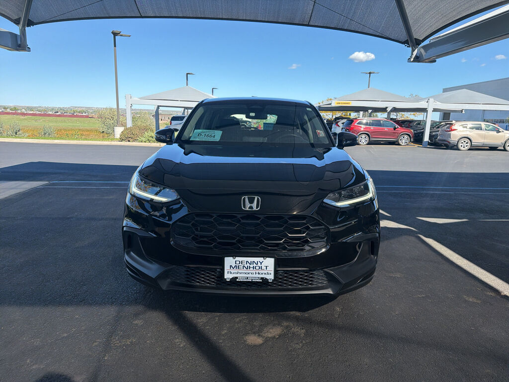 2024 Honda HR-V 5DR AWD LX — photo 1 of 6