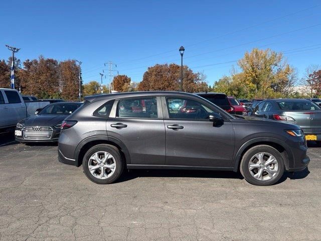 2025 Honda HR-V LX