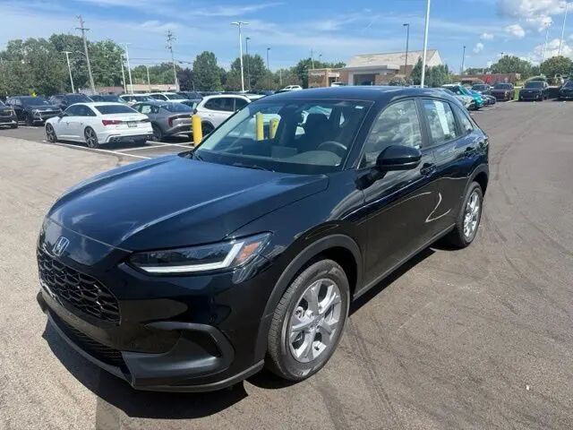 2024 Honda HR-V LX — photo 1 of 48