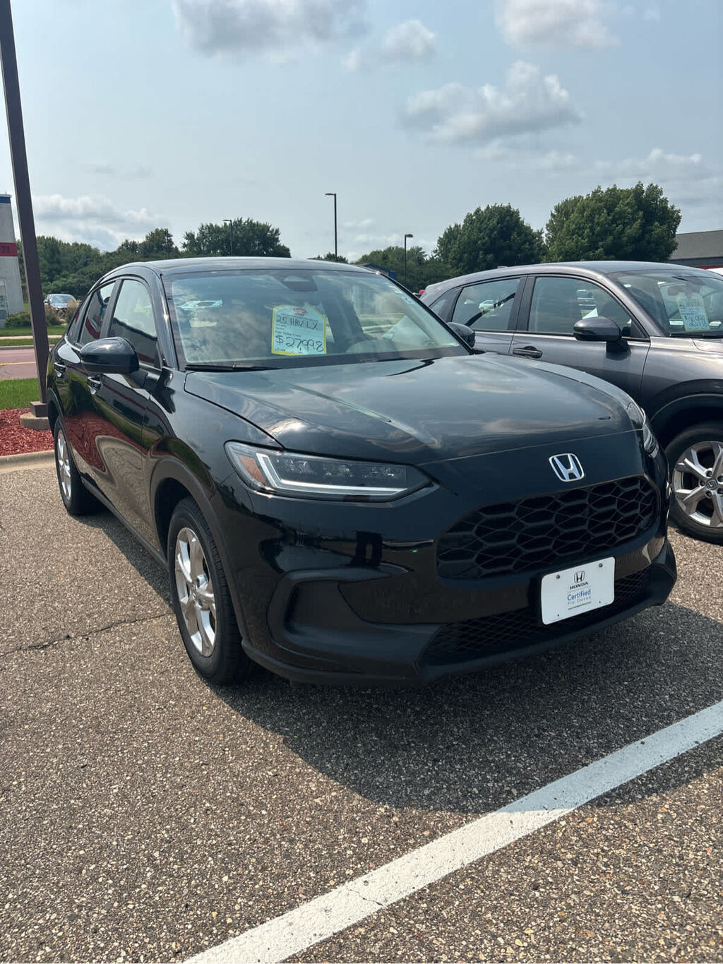 2025 Honda HR-V AWD LX — photo 1 of 7