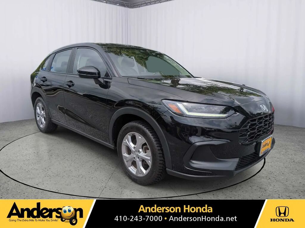 2024 Honda HR-V LX — photo 1 of 13