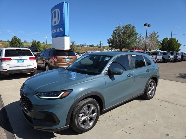 2026 Honda HR-V AWD LX — photo 1 of 7
