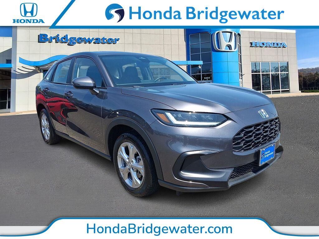 2023 Honda HR-V LX — photo 1 of 13