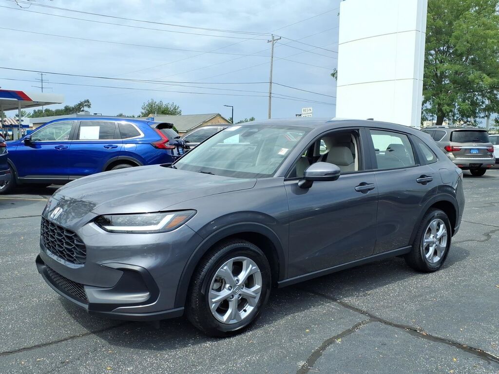 2024 Honda HR-V 5DR AWD LX — photo 1 of 7