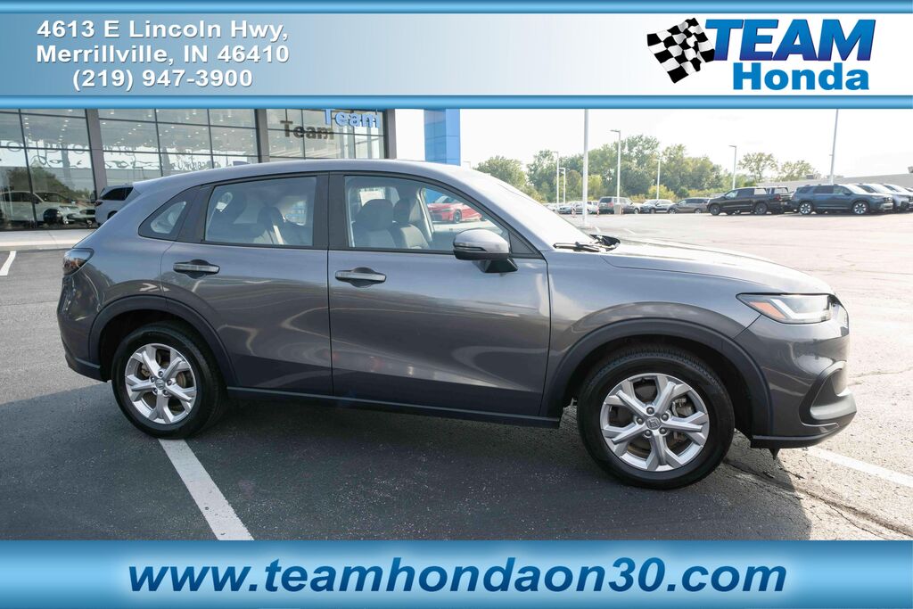 2025 Honda HR-V LX — photo 1 of 13