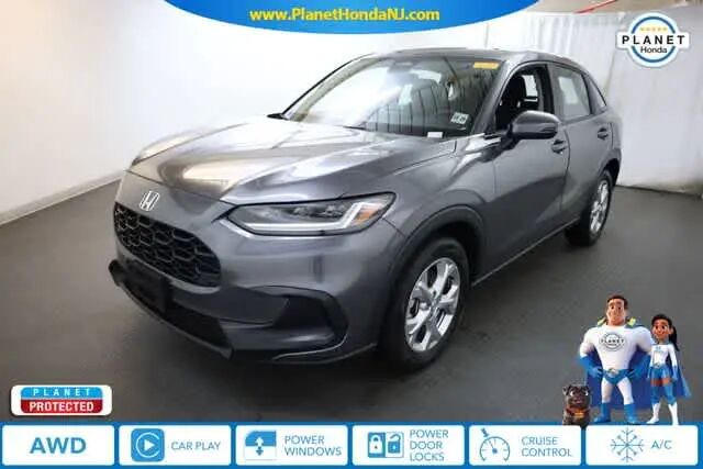 2025 Honda HR-V LX — photo 1 of 13