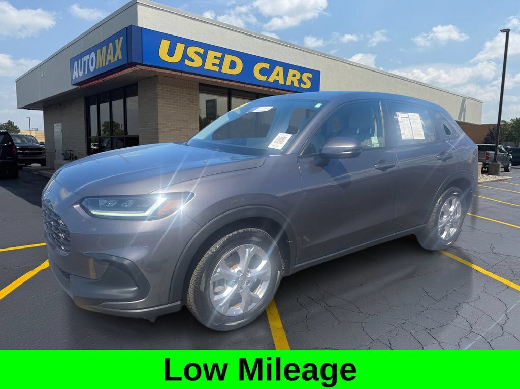 2024 Honda HR-V 5DR AWD LX — photo 1 of 7