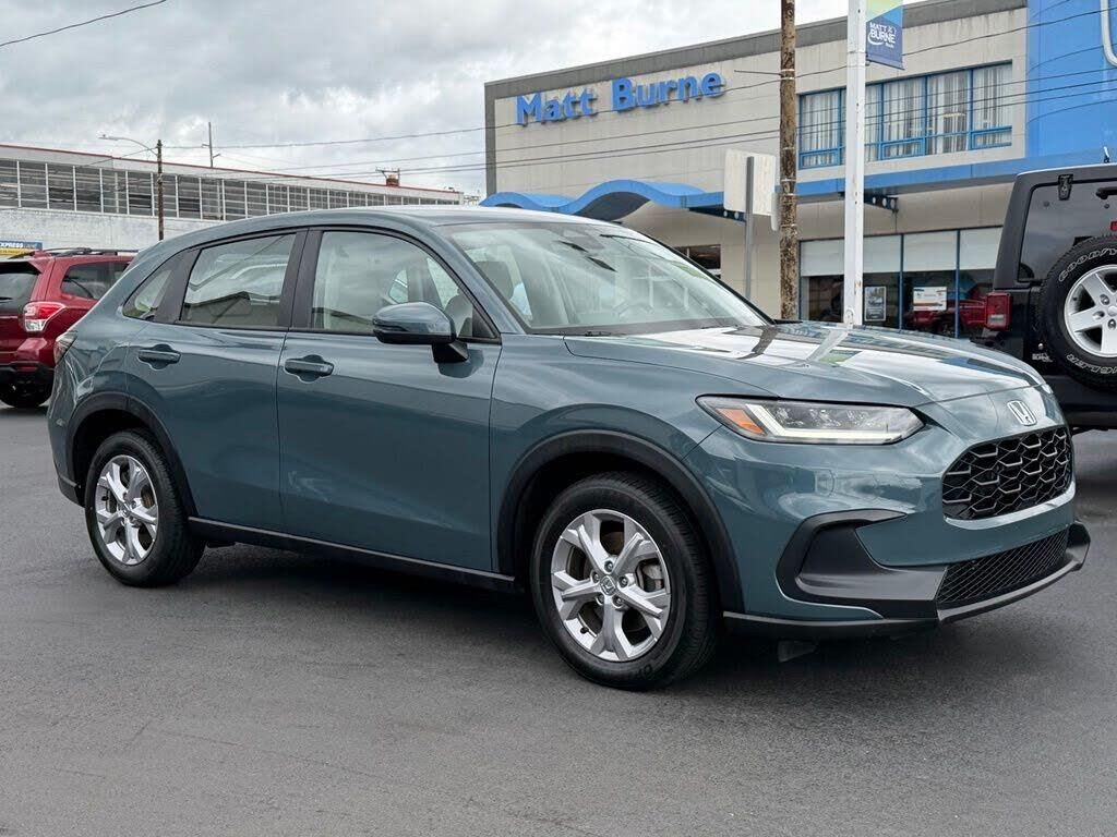 2024 Honda HR-V LX — photo 1 of 1
