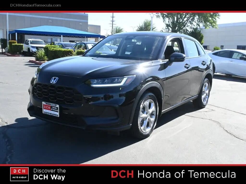2025 Honda HR-V LX — photo 1 of 13