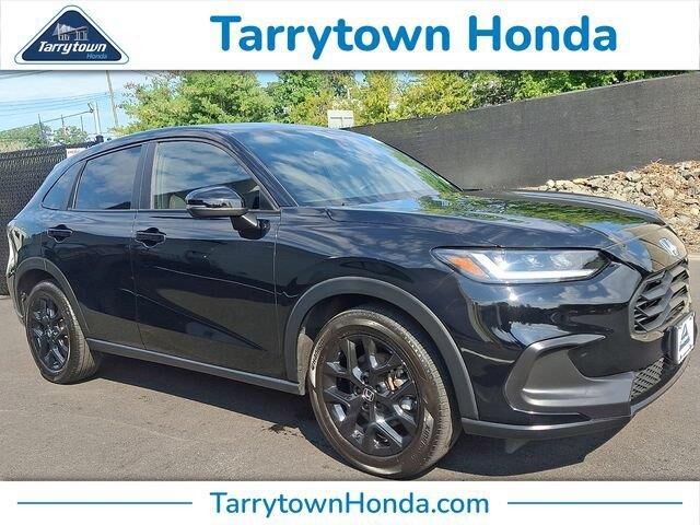 2023 Honda HR-V Sport — photo 1 of 13