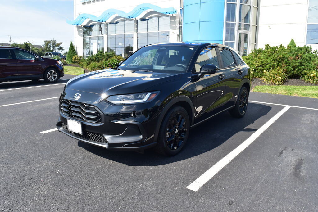 2024 Honda HR-V 5DR AWD SPORT BD — photo 1 of 7