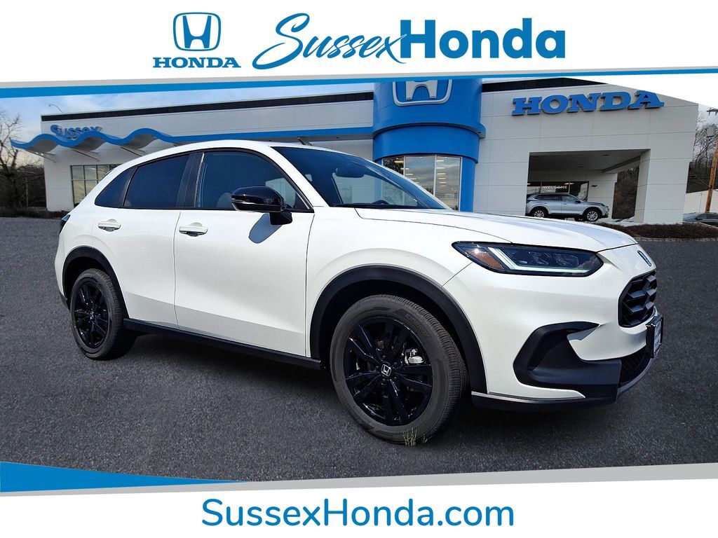 2026 Honda HR-V AWD SPORT — photo 1 of 13