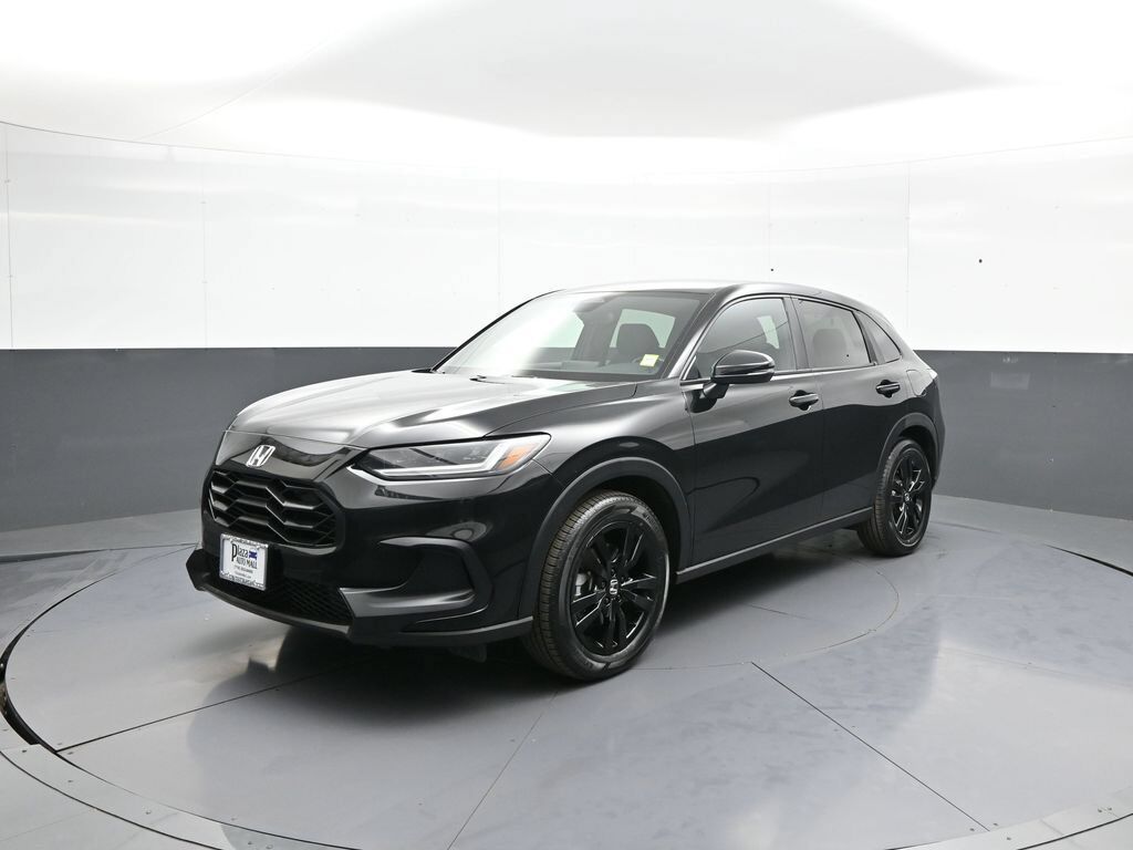 2026 Honda HR-V AWD SPORT — photo 1 of 7