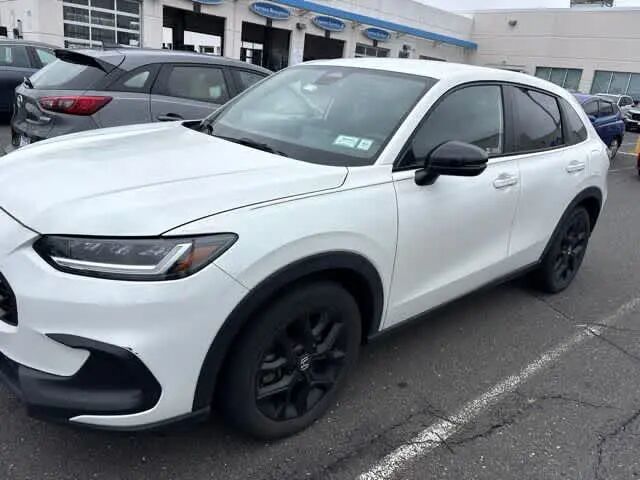 2024 Honda HR-V Sport — photo 1 of 13
