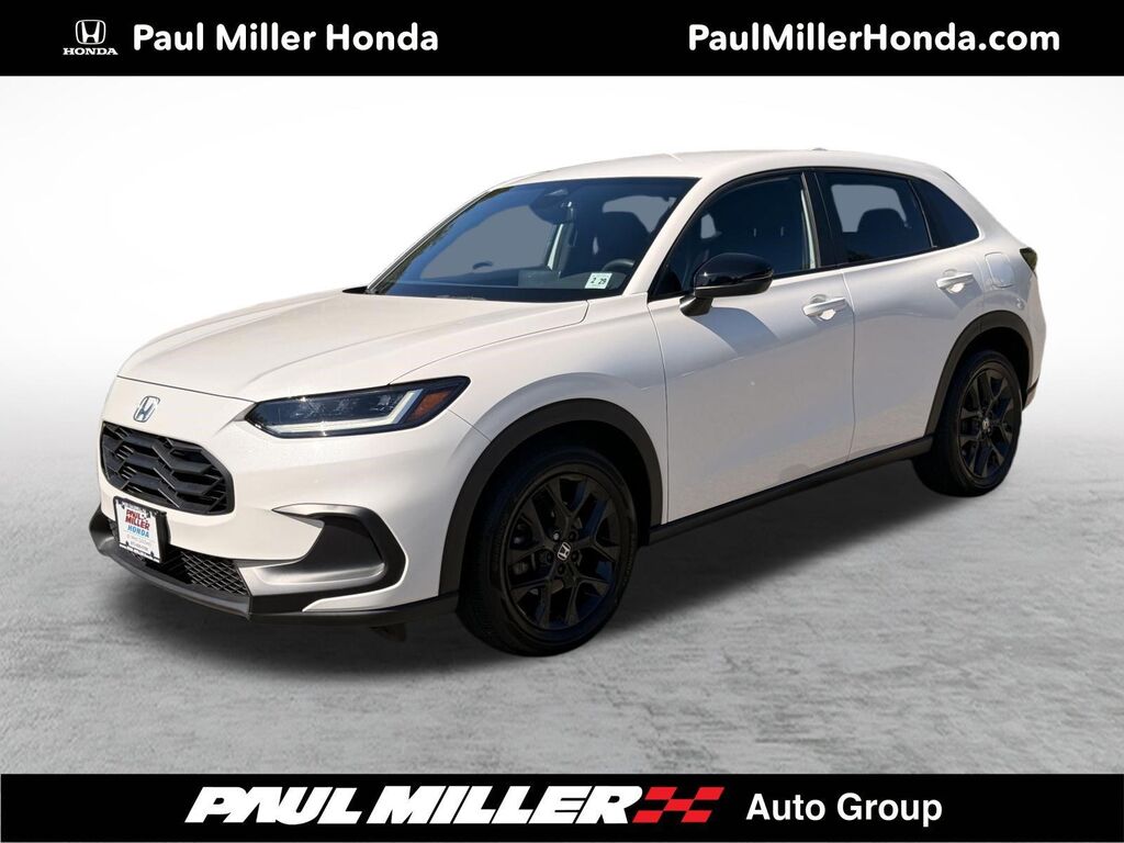 2024 Honda HR-V Sport — photo 1 of 13