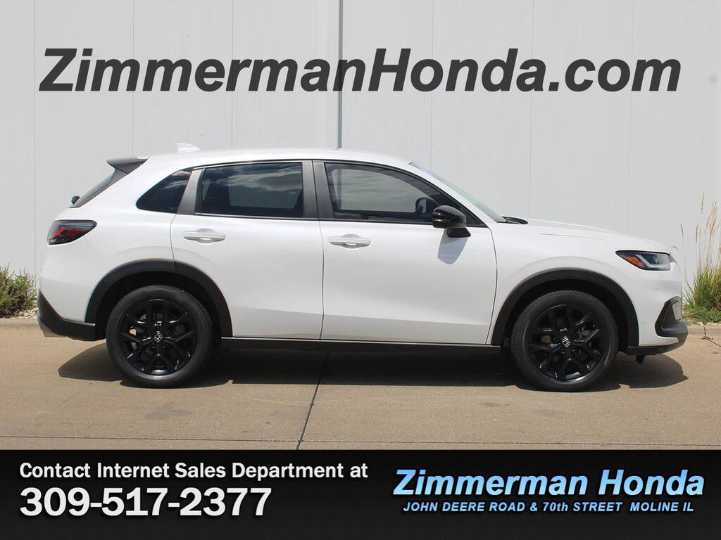 2025 Honda HR-V AWD SPORT — photo 1 of 7