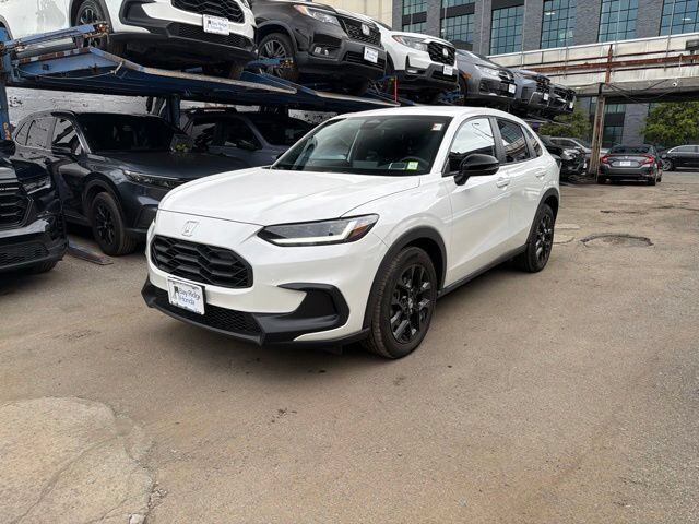 2024 Honda HR-V 5DR AWD SPORT — photo 1 of 7