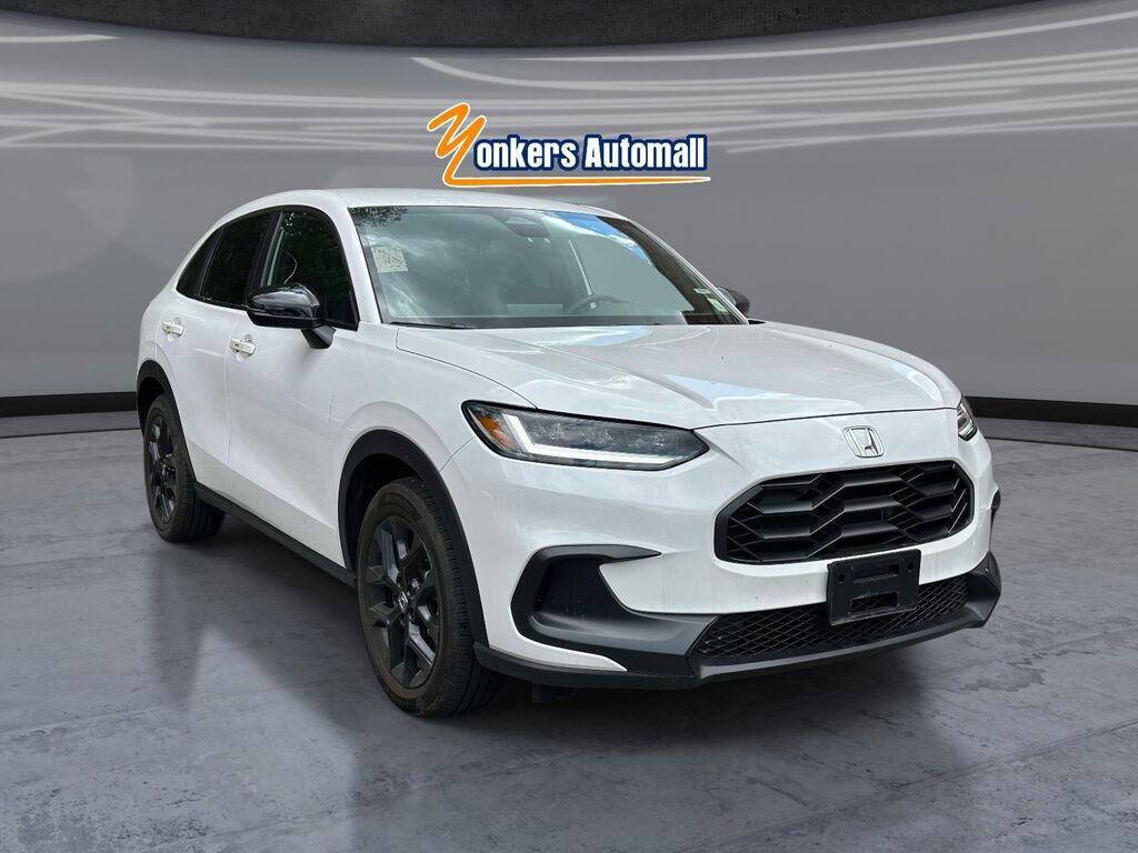 2025 Honda HR-V Sport — photo 1 of 26