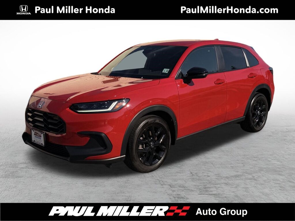 2025 Honda HR-V Sport — photo 1 of 13