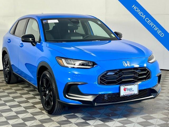 2026 Honda HR-V AWD SPORT — photo 1 of 7