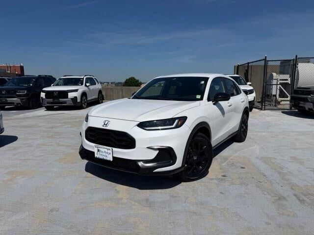2024 Honda HR-V Sport — photo 1 of 12