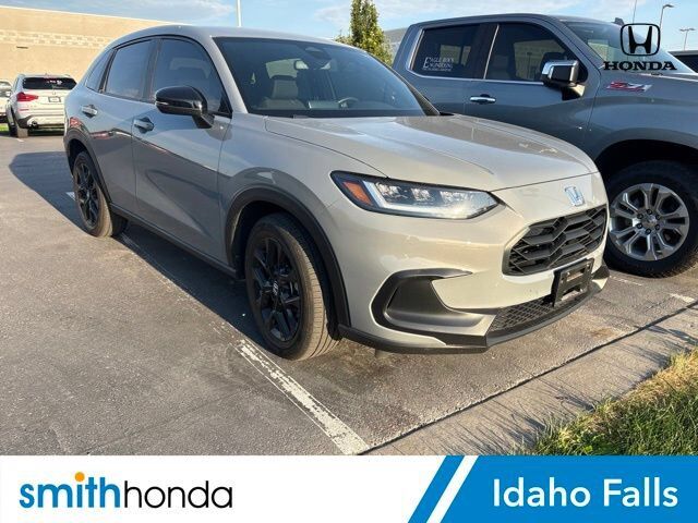 2025 Honda HR-V AWD SPORT — photo 1 of 1
