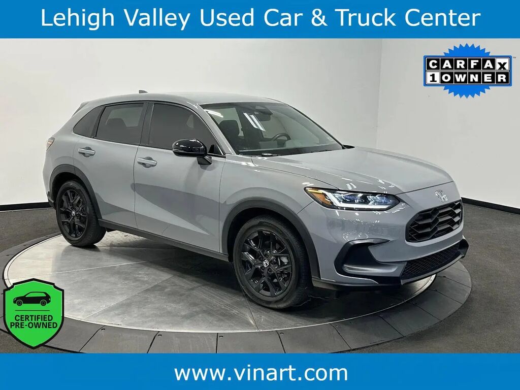 2025 Honda HR-V Sport — photo 1 of 13