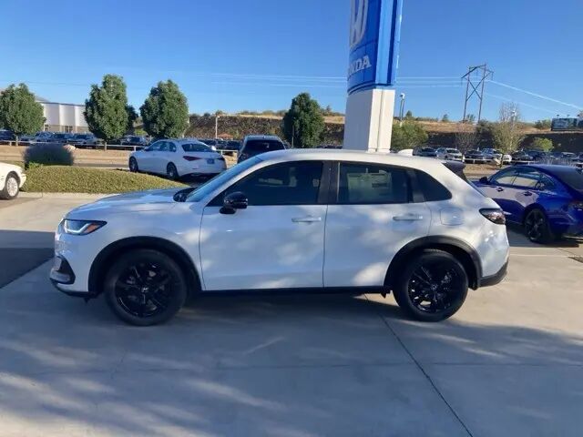 2026 Honda HR-V Sport — photo 1 of 9