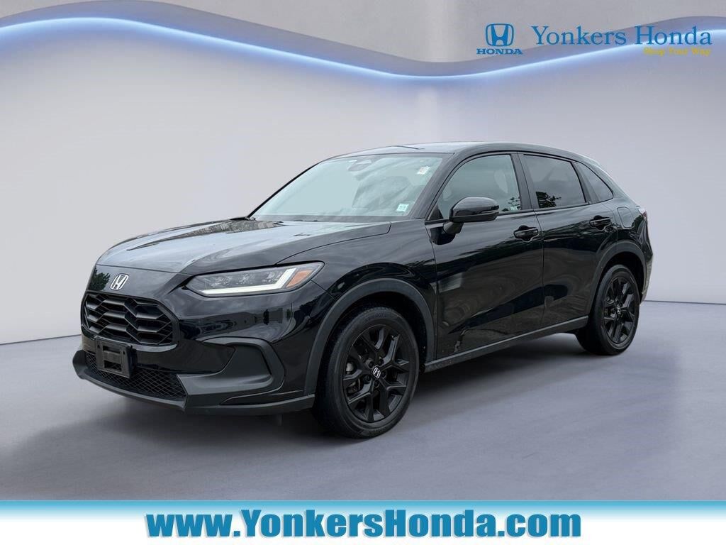 2023 Honda HR-V Sport — photo 1 of 13