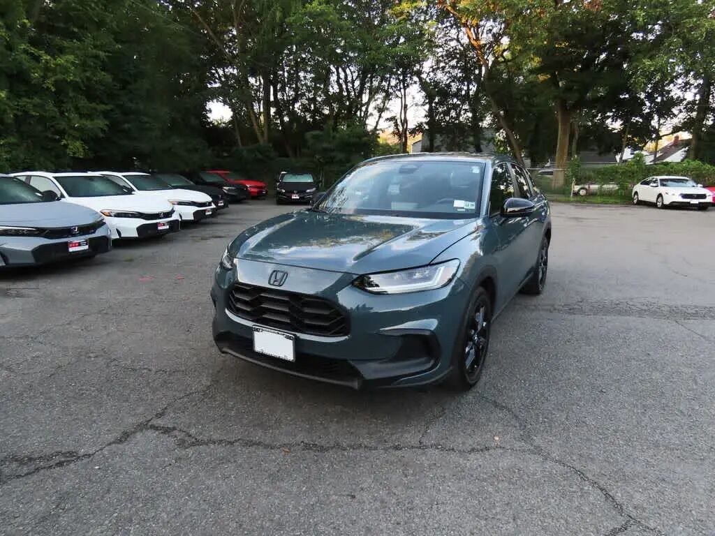 2024 Honda HR-V Sport — photo 1 of 13