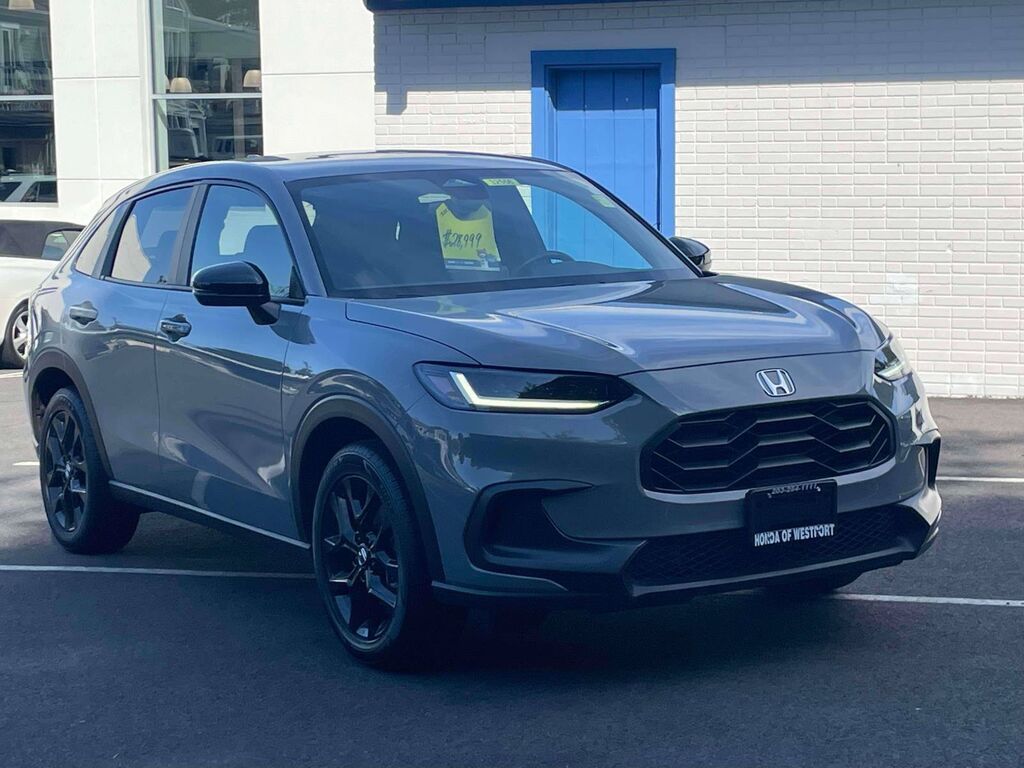 2025 Honda HR-V AWD SPORT — photo 1 of 7