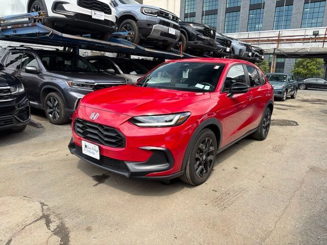 2025 Honda HR-V AWD SPORT — photo 1 of 7