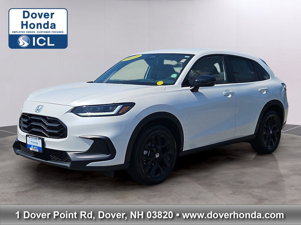 2025 Honda HR-V AWD SPORT — photo 1 of 7