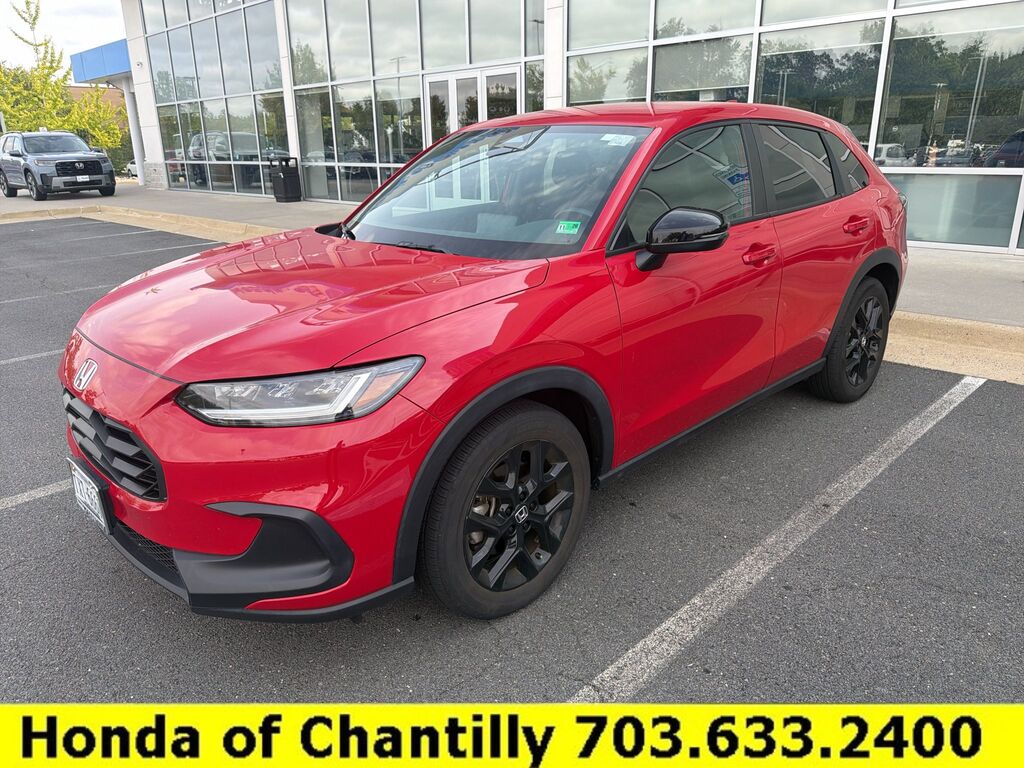2025 Honda HR-V AWD SPORT — photo 1 of 7