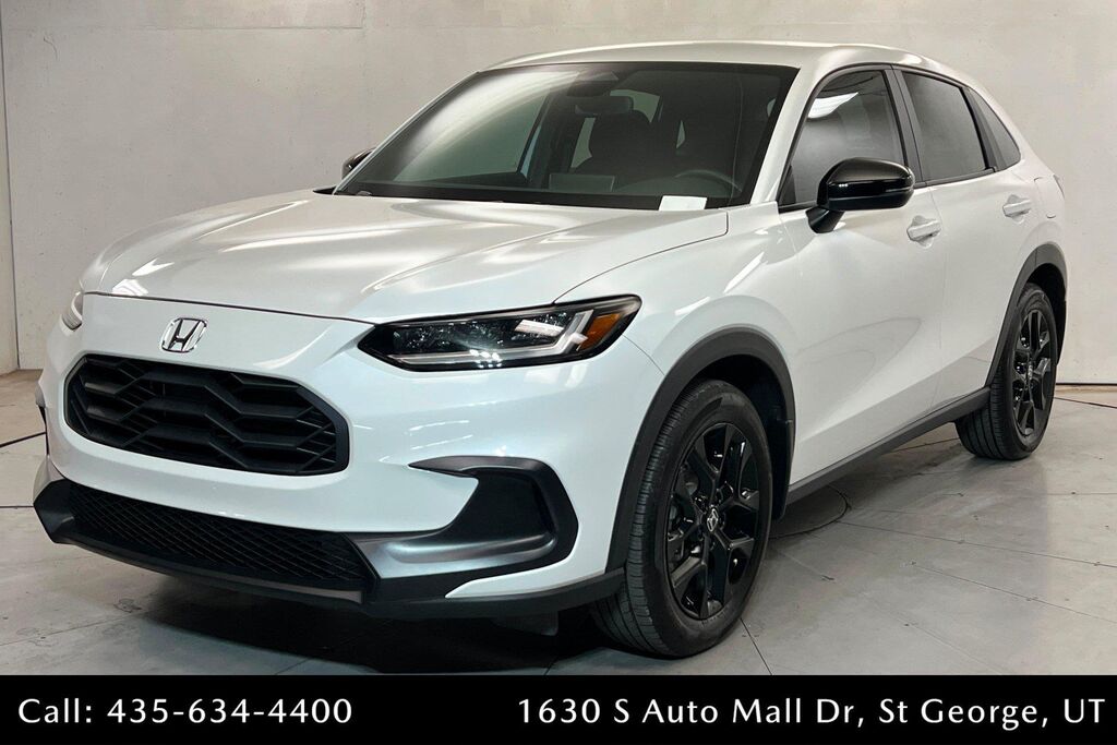 2025 Honda HR-V Sport — photo 1 of 13