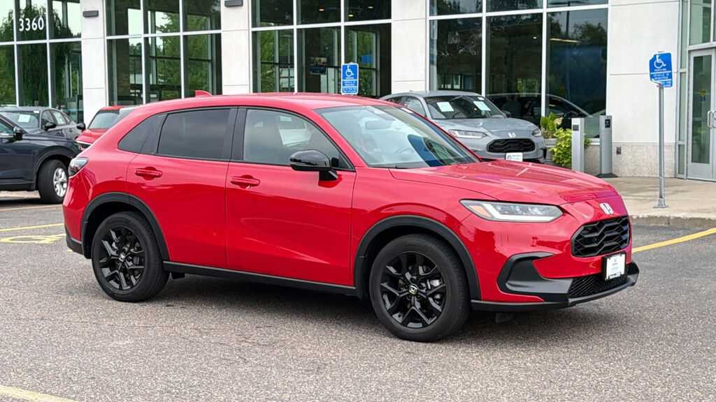 2024 Honda HR-V 5DR AWD SPORT — photo 1 of 7