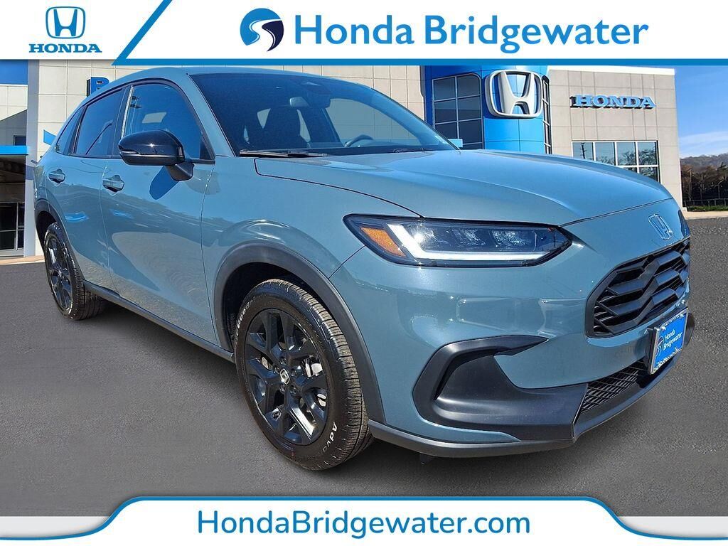 2024 Honda HR-V Sport — photo 1 of 13