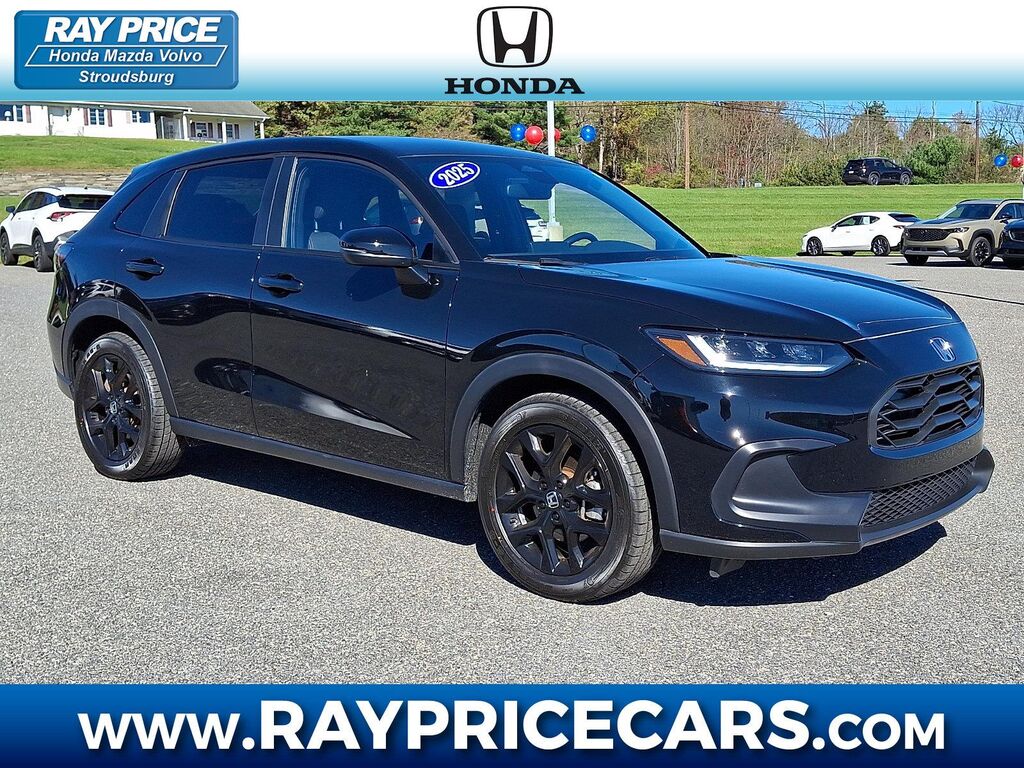 2025 Honda HR-V Sport — photo 1 of 13