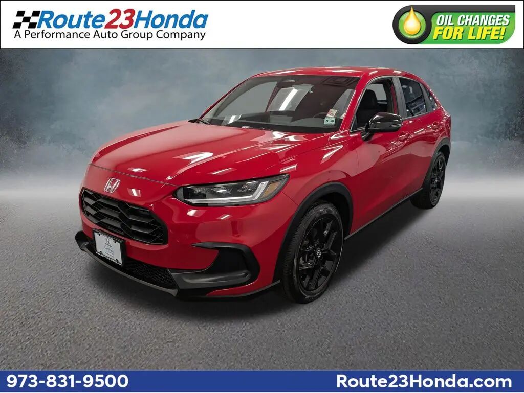 2025 Honda HR-V Sport — photo 1 of 16