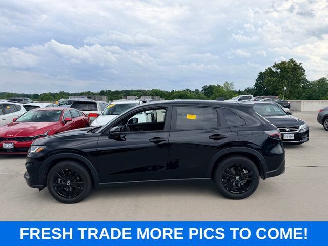 2026 Honda HR-V AWD SPORT — photo 1 of 2