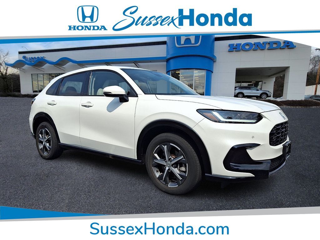 2024 Honda HR-V EX-L — photo 1 of 13